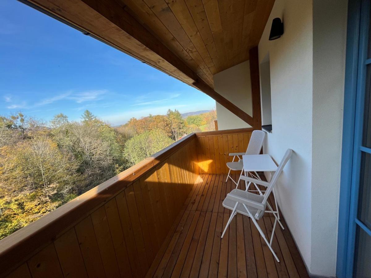 Hotel Edvard Frenštát pod Radhoštěm Dış mekan fotoğraf