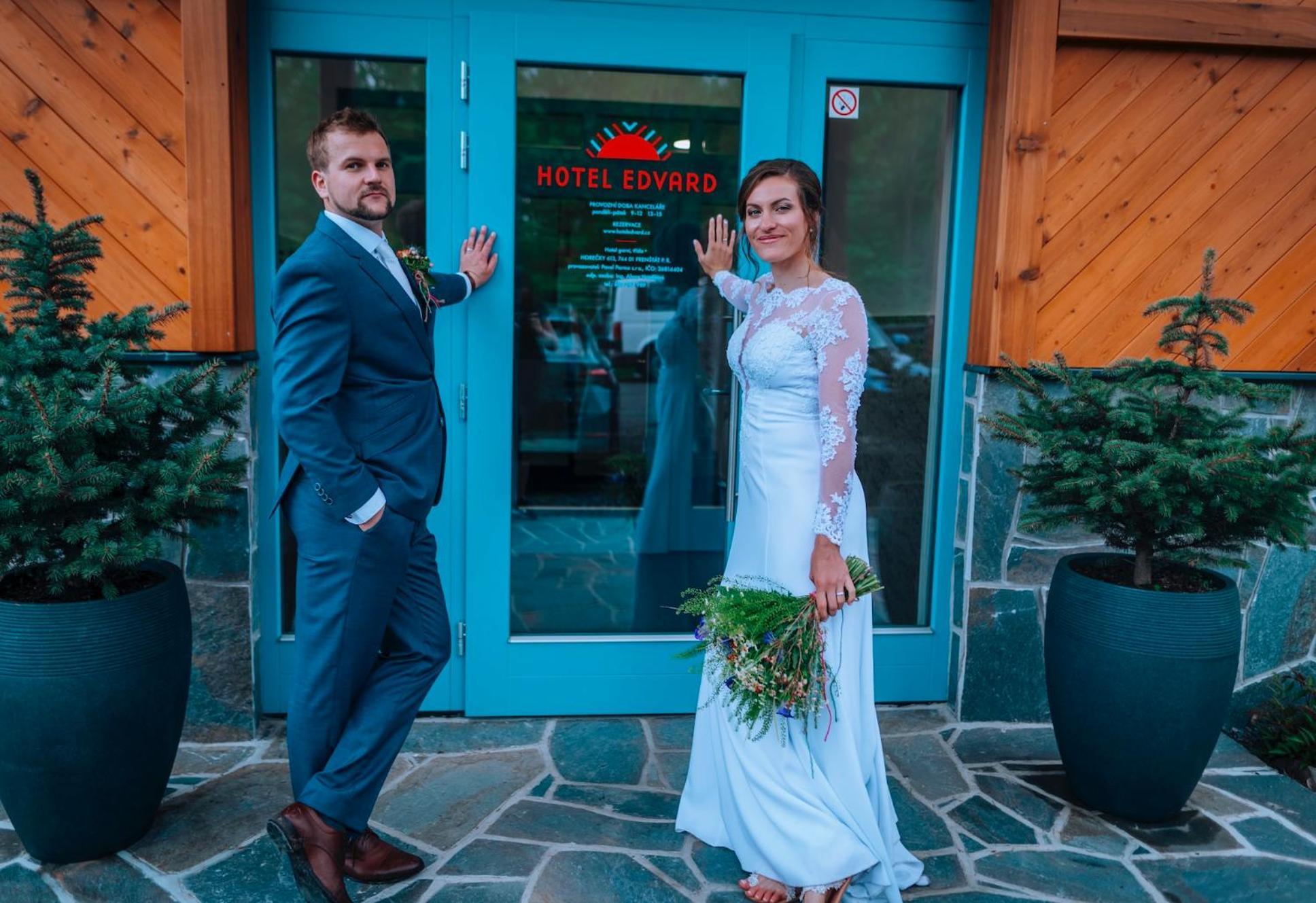 Hotel Edvard Frenštát pod Radhoštěm Dış mekan fotoğraf